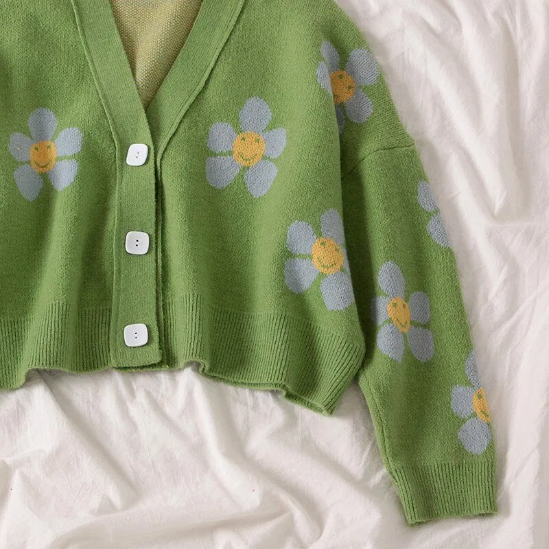 Cute and Preppy Floral Crop Top Cardigan