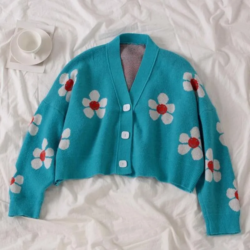 Cute and Preppy Floral Crop Top Cardigan