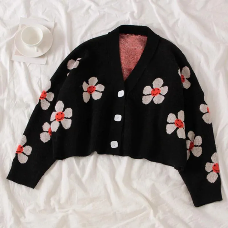 Cute and Preppy Floral Crop Top Cardigan