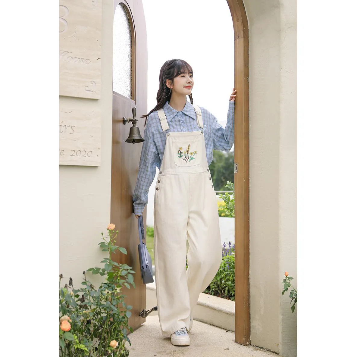 Slimming Embroidery Loose Fit Washed Denim Overalls