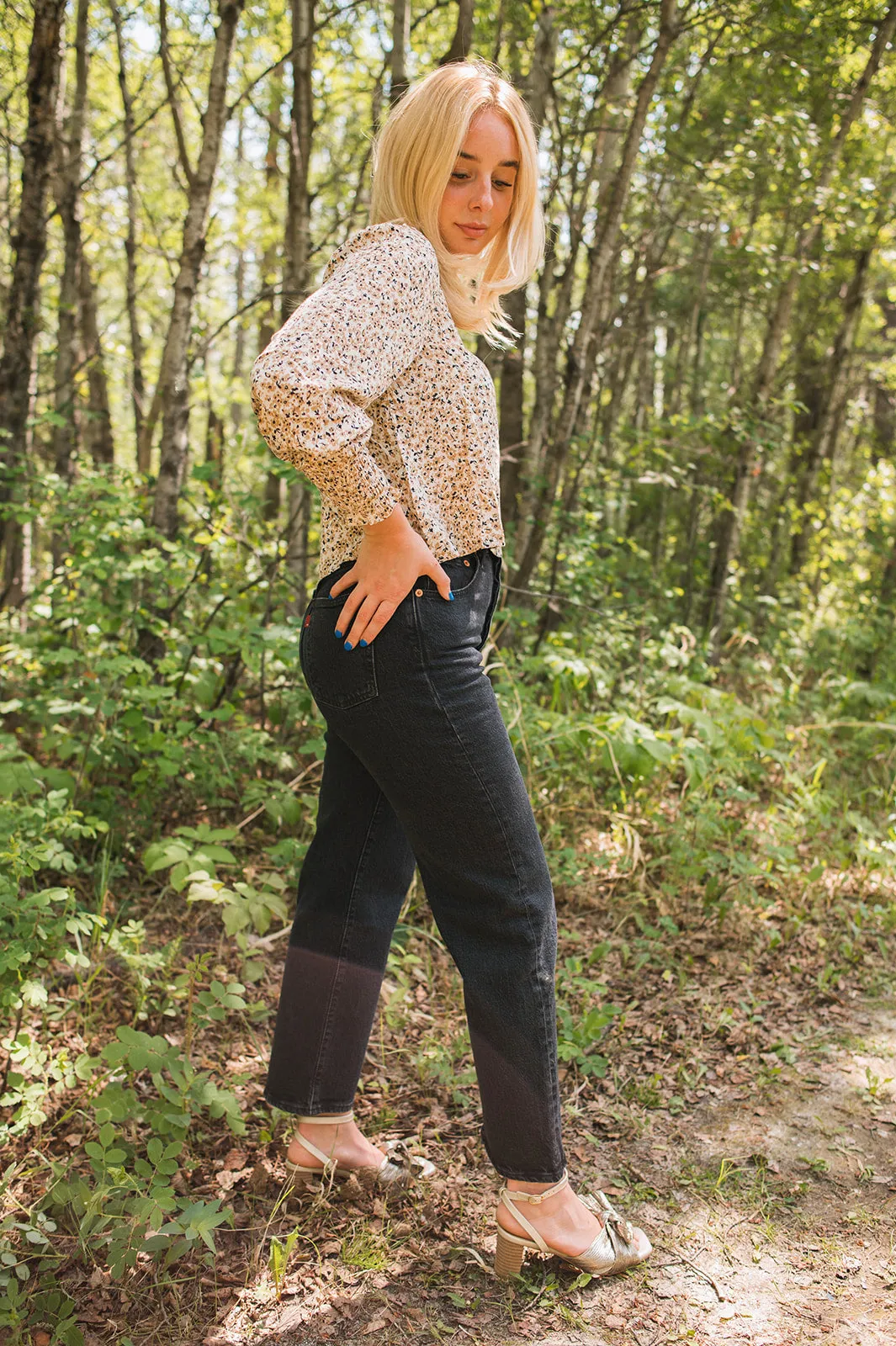 The Ribcage Straight Ankle Jeans by Levi's - Feelin' Cagey Black